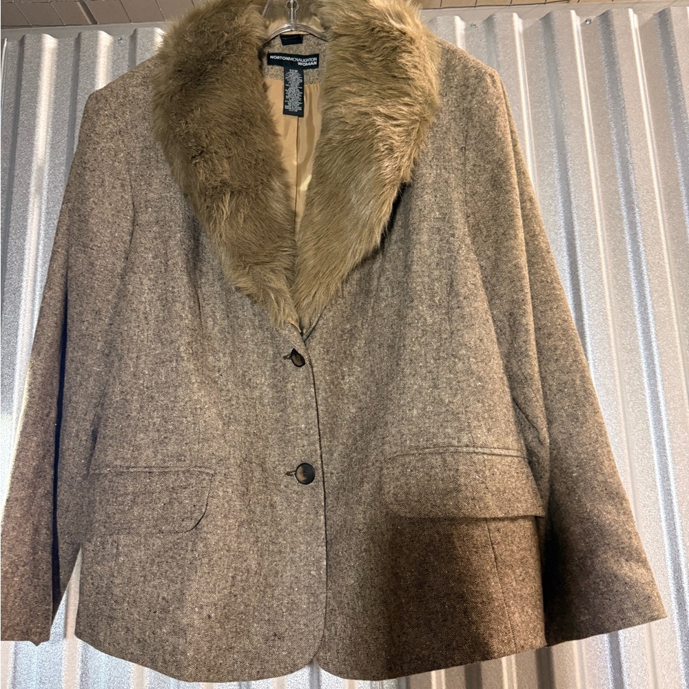 Norton McNaughton Brown Blazer with Faux Fur Collar